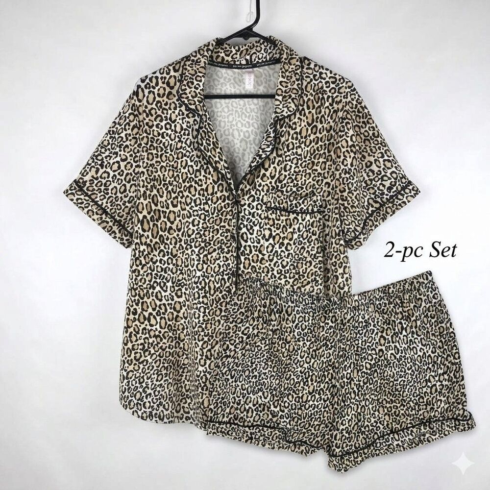Joyspun Women's Plus 2X (18W-20W) Leopard Print Pajama Set Short Sleeve & Shorts